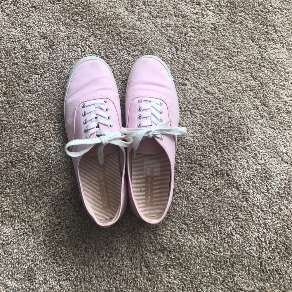 Pink American eagle shoes